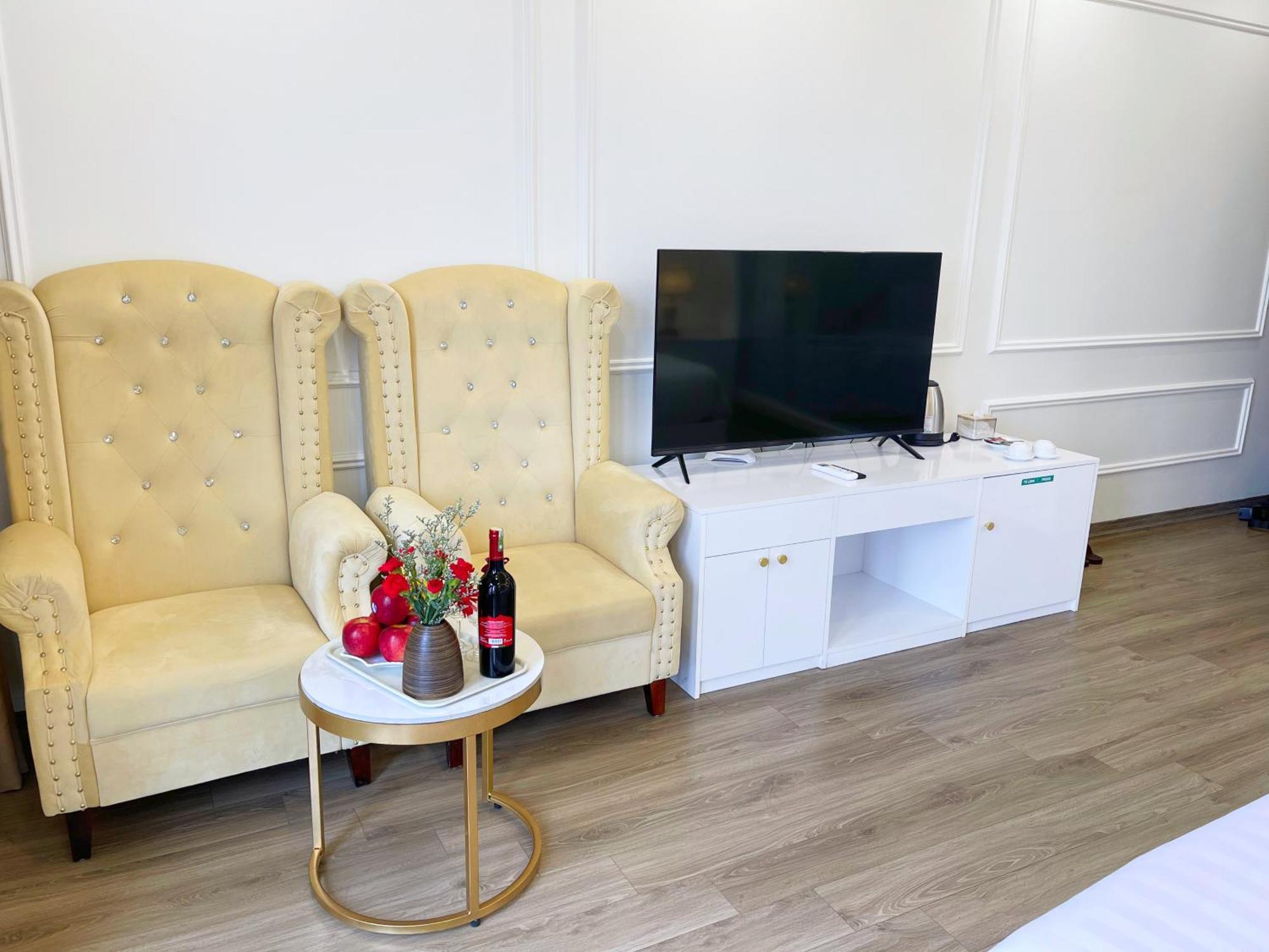 Chemi Noi Bai Airport Hotel & Travel Hanoi Eksteriør bilde
